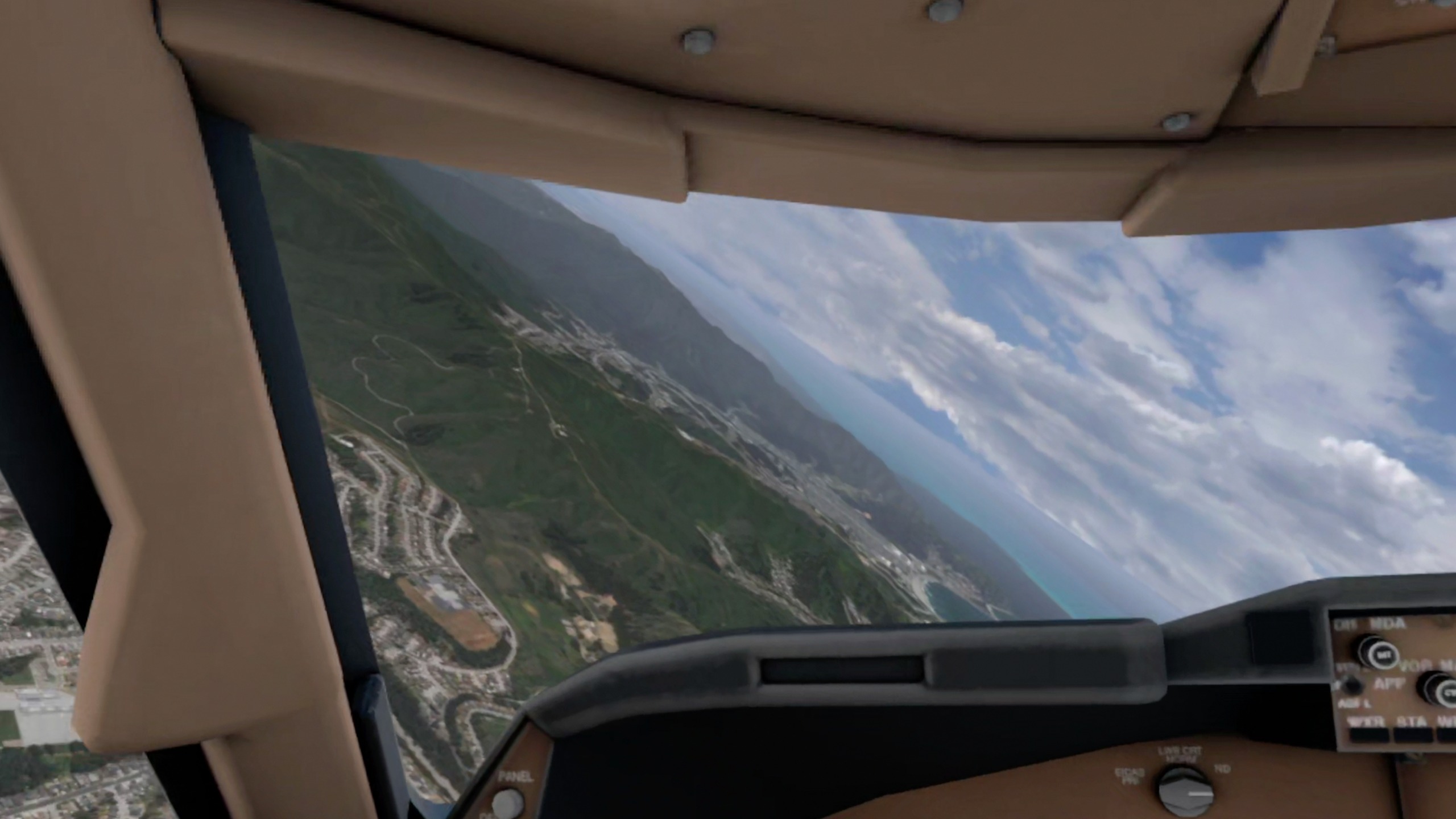 {"height":1440,"type":"image","width":2560}